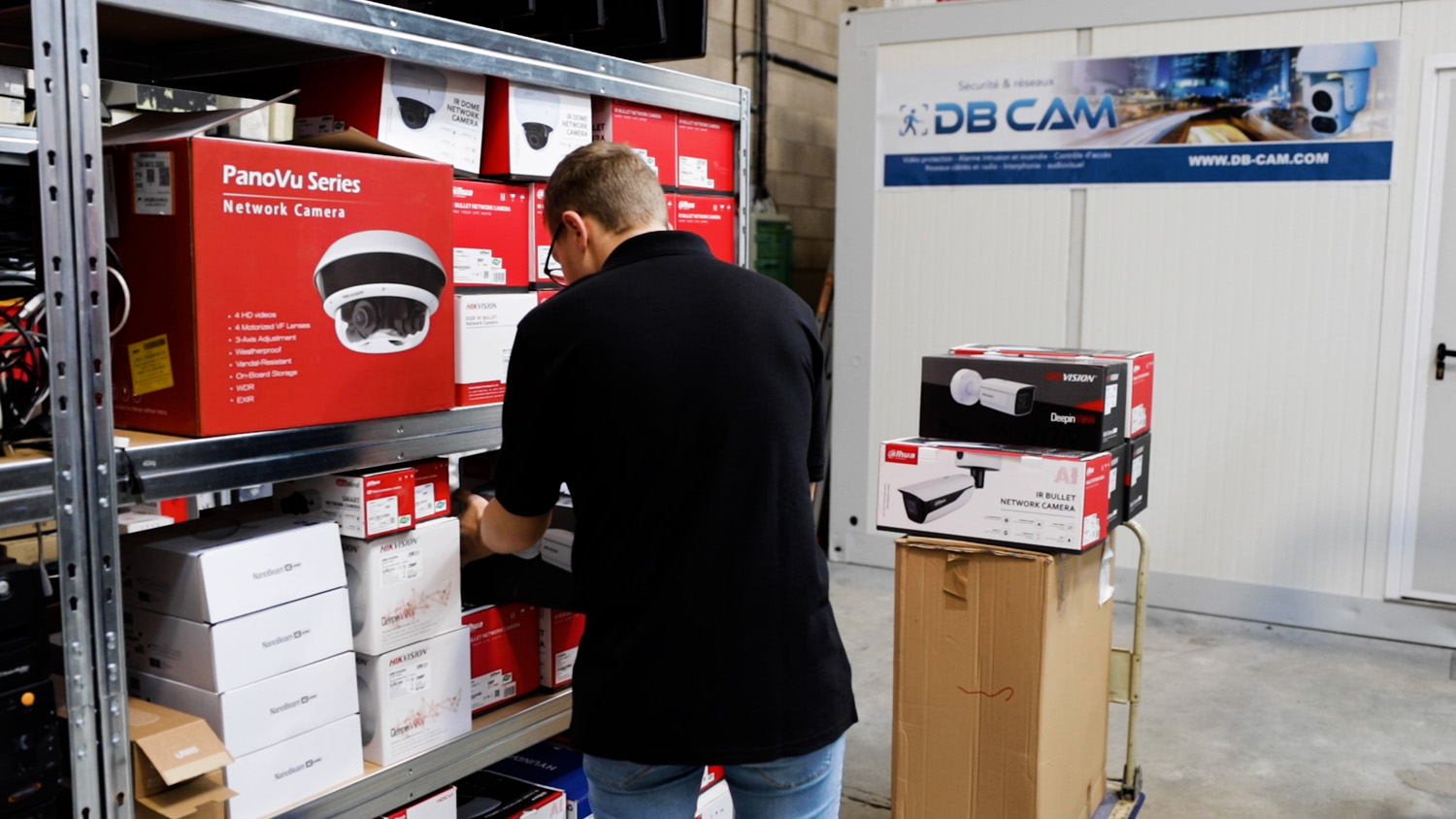 Installation de cameras de surveillance par DB-CAM